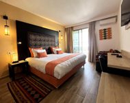 Chambre executive - vue piscine ou jardin